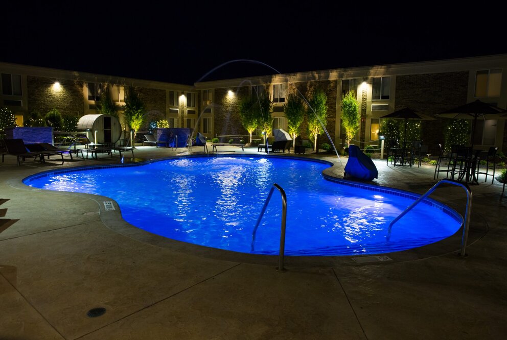 Hotel Marshfield Pool at Night